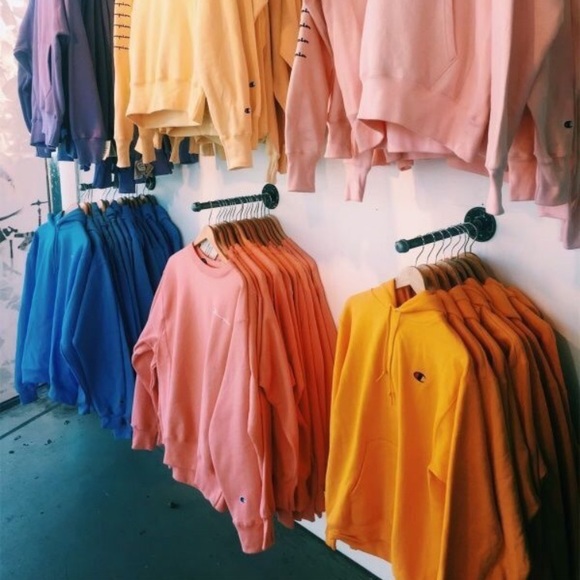 COMFY MYSTERY BOX - Picture 3 of 3